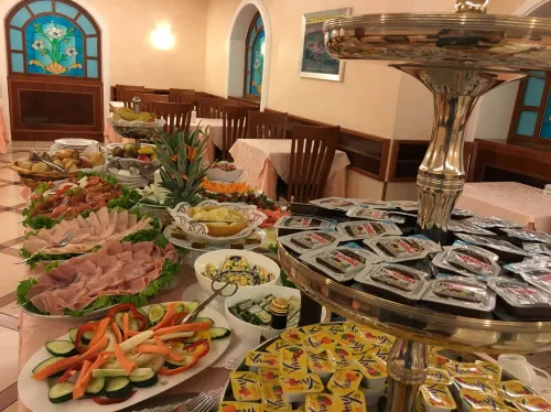 Mokinba Hotels Montebianco Dining Photos