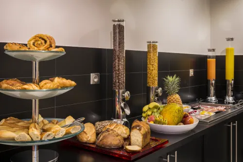 Le Bon Hôtel À ne pas manquer Photos