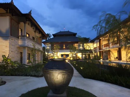 Grand Whiz Hotel Nusa Dua Bali Избранное Photos