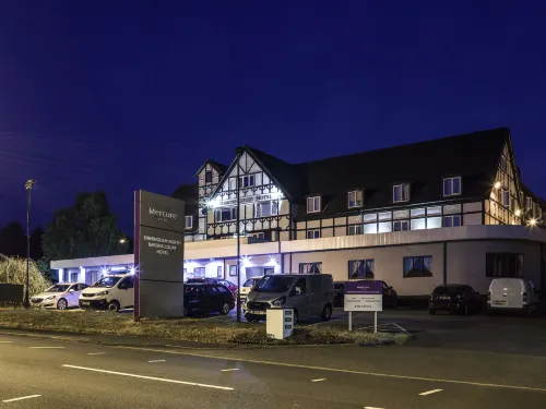 Barons Court Hotel Walsall Exterior Photos