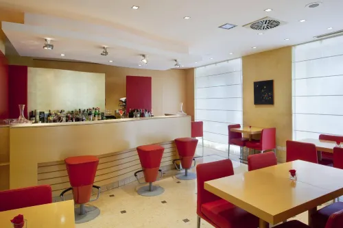 Holiday Inn Milan - Garibaldi Station, an IHG Hotel Benessere e tempo libero Photos