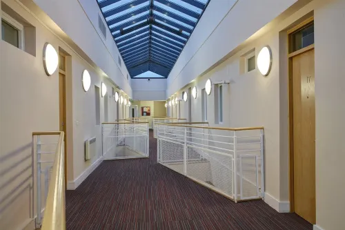 Cordia Serviced Apartments - Free on-Site Parking Area Publik Photos