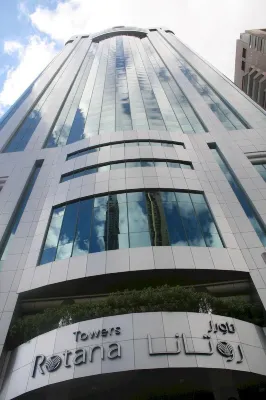Towers Rotana Extérieur Photos