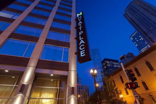 Hyatt Place Chicago River North Featured Photos