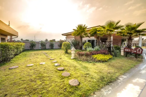 Martina Hotel Surin Exterior Photos