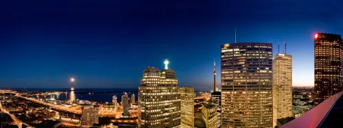 One King West Hotel and Residence À proximité de l'hôtel Photos