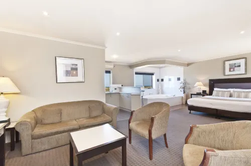 Comfort Inn on Raglan Photos