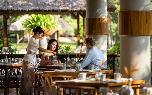 Nusa Dua Beach Hotel and Spa - Handwritten Collection Питание Photos