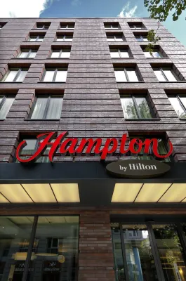 Hampton by Hilton Berlin City West Exterior Photos