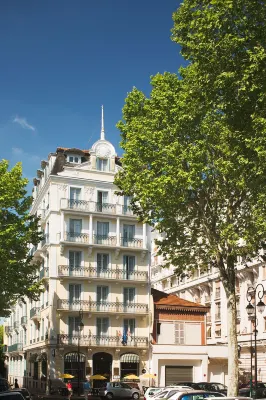 Hôtel les Nations the Originals Boutique Vichy Exterior Photos