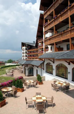 Kempinski Hotel Grand Arena Bansko Общественные зоны Photos