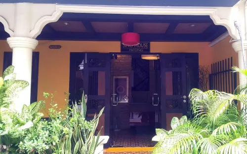 Sino House Patong Esterni Photos