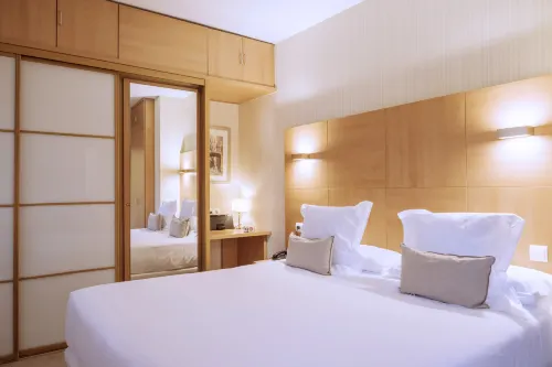 Aparthotel Silver Photos