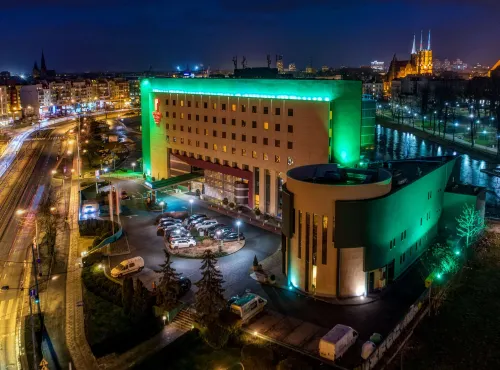 HP Park Plaza Esterni Photos