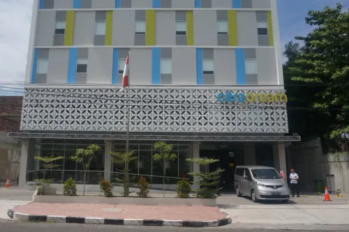 Hotel Citradream Tugu Yogyakarta Exterior Photos