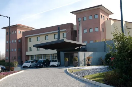 Just Hotel Lomazzo Fiera Extérieur Photos