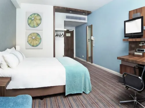 Holiday Inn Express Durban - Umhlanga Photos