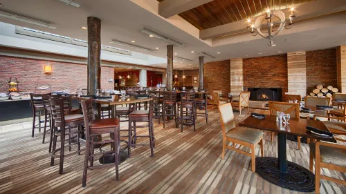 Jasper Inn & Suites by Innhotels Dining Photos