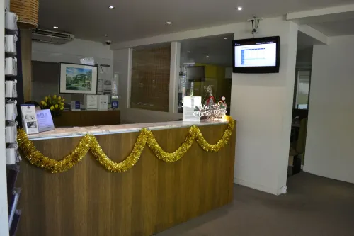 Best Western Plus the Tudor-Box Hill Public Areas Photos