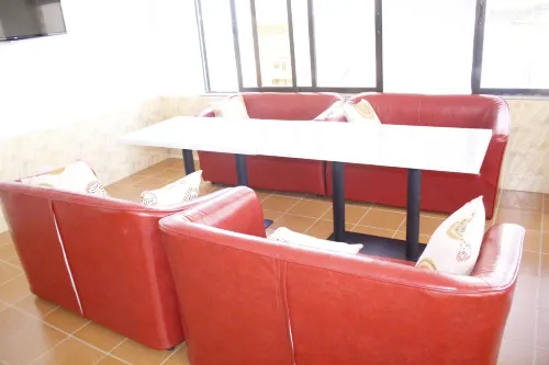 Easy Hotel Kenya Ristorazione Photos