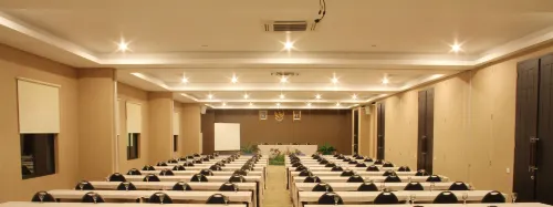 El Hotel Malang Business Photos