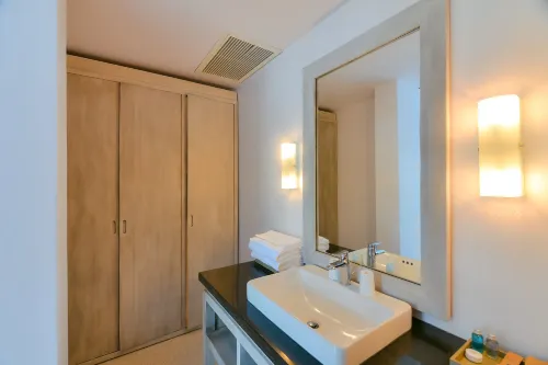 Casa Marina Resort Kamar Photos