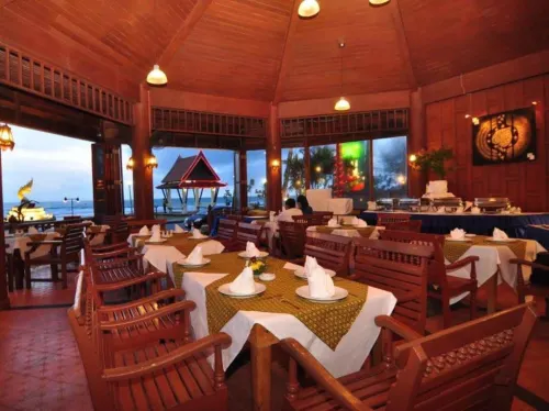 Baan Karonburi Resort Dining Photos