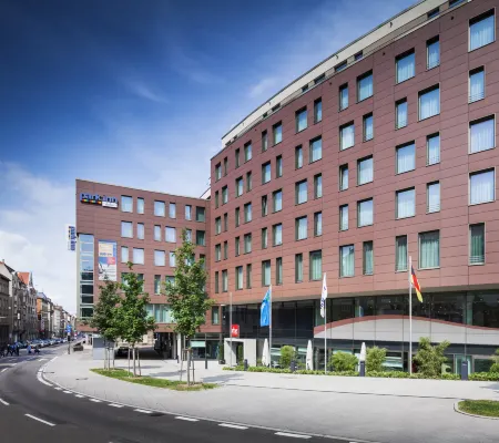 Park Inn by Radisson Stuttgart Exterior Photos
