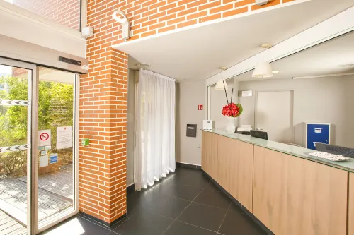 Appart Hôtel - Séjours et Affaires / Résidence étudiante - Les estudines Créteil Le Magistère Espaces publics Photos