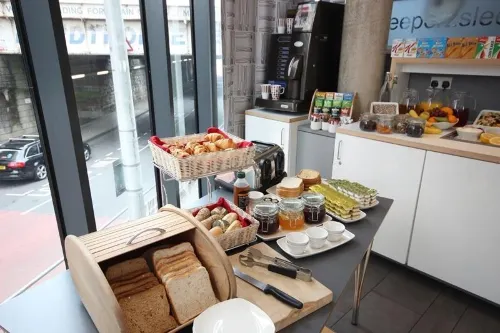 Four Points Flex by Sheraton Cardiff Питание Photos