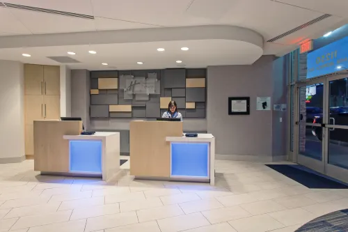 Holiday Inn Express West Los Angeles-Santa Monica Public Areas Photos
