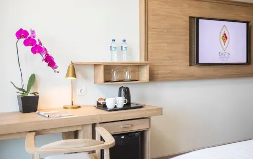 Eastin Ashta Resort Canggu Bali Kamar Photos