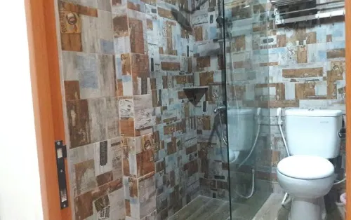 Holiday Hotel Batam Rooms Photos