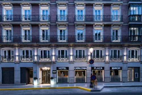 Catalonia Plaza Mayor Exterior Photos