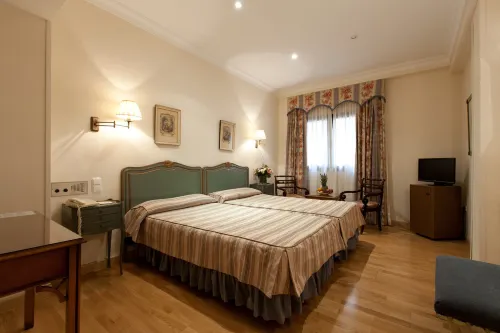 Hotel Doña María Photos