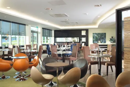 Delta Hotels Nottingham Belfry Restauration Photos
