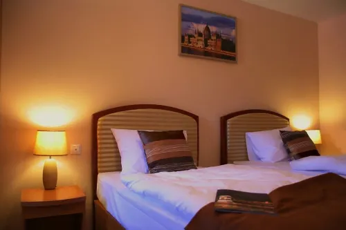 Six Inn Hotel Budapest Photos