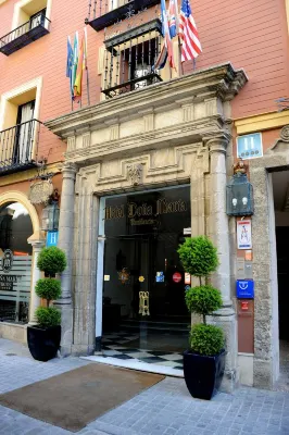 Hotel Doña María Udvendigt Photos