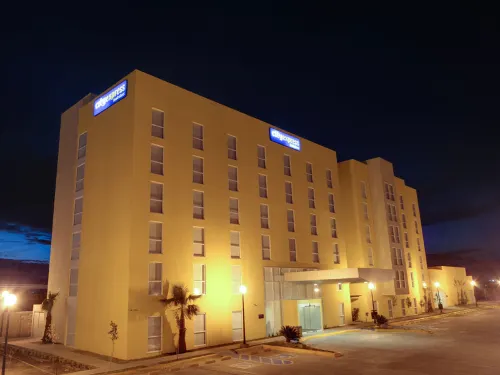 City Express Plus by Marriott Ciudad de México Reforma El Ángel Udvendigt Photos
