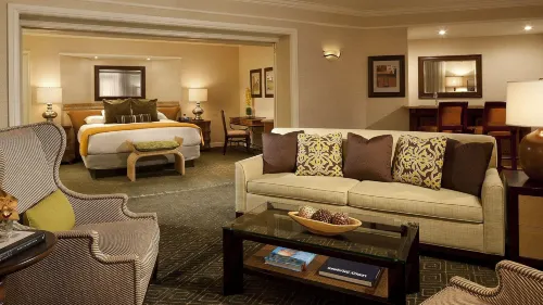 Hyatt Regency Huntington Beach Resort and Spa Exterior Photos