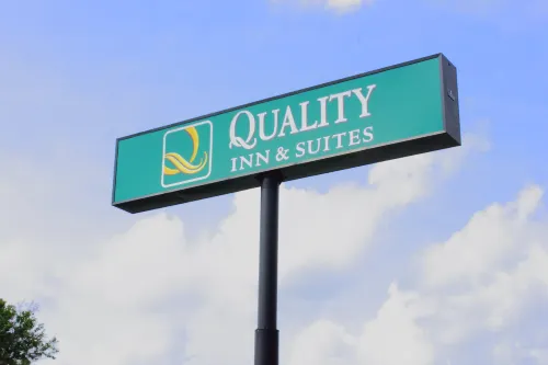 Quality Inn & Suites Pensacola Bayview Photos