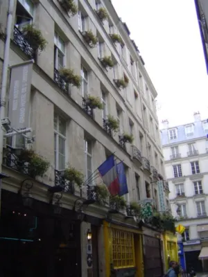 Grand Hôtel de L'Univers Extérieur Photos