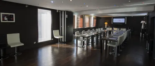 Seeko'o Hotel Bordeaux Business Photos