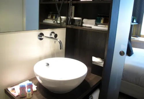 Crowne Plaza Zurich Photos