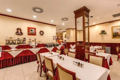 Augusta Lucilla Palace تناول الطعام Photos