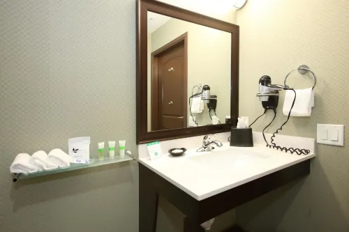 Best Western Pacific Inn Photos