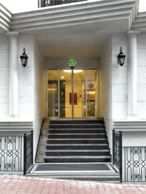 Bizim Hotel Extérieur Photos