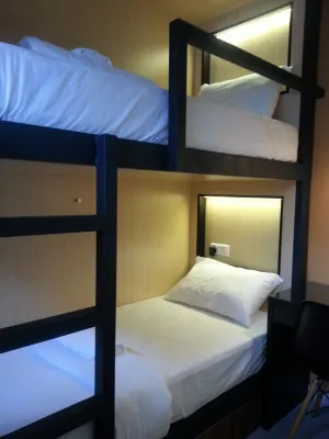 Hotel 1000 Miles Photos