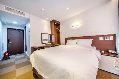 Sunrise Hotel Jungmun Branch Photos