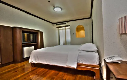 The Victory Residences Bangkok Zimmer Photos